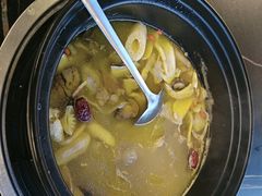 -野菌皇海景野生菌火锅(滨海大道店)