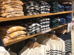 -优衣库(北京万柳华联购物中心店)