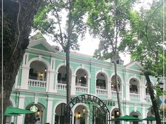 -星巴克臻选(广州沙面店)