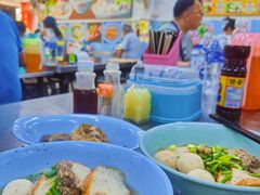 -榮泰米粉湯(Left Shop)