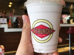 草莓奶昔-FATBURGER 特富客汉堡(外交公寓店)