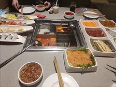 -海底捞火锅(关山保利店)