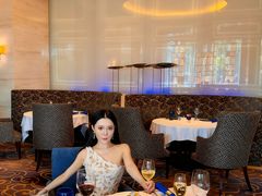 -AZUR聚(香格里拉饭店)