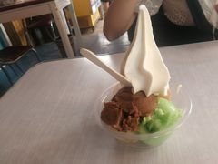 -古老冰山特色冰淇淋店(艾提尕尔店)
