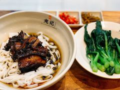 -湘人龙记老长沙米粉(鸟巢店)
