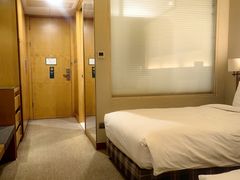 -上海浦东康桥绿地假日酒店