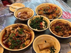 -东排食堂长沙小吃大排档(五一广场店)
