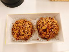 -鲍师傅糕点(青年汇店)