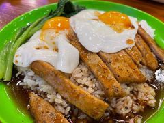 猪排盖饭-澳门陈光记烧味饭店(南京德基广场店)