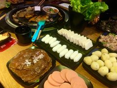 -赞酱川式烤肉(蜀都万达店)