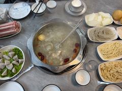 -光头药膳鸡(莱茵小镇店)