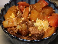 -同济大学本部学苑饮食广场