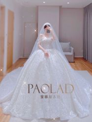 -南京宝娜嫁衣婚纱礼服馆(中央路店)