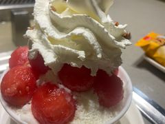 -海底捞火锅(曹安公路店)