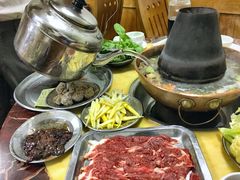 -月圆火锅(宁海东路二店)