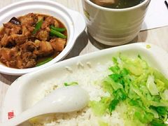 -南城香·饭香串香馄饨香(青年路店)