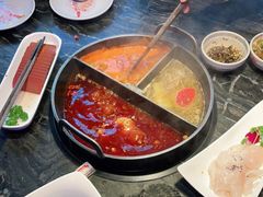 -热火朝天鲜切牛肉火锅(南强街巷店)