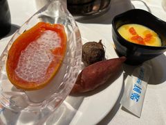 -领鲜活海鲜榴莲自助火锅(东门店)