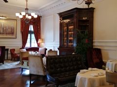 -Salon de Ville浦江汇(上海外滩华尔道夫酒店店)