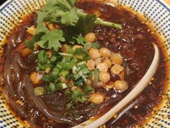 -遇见小面(东方宝泰店)