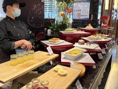 -东方红海鲜百汇(国际大厦店)