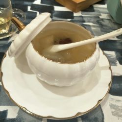 -苑苑vbeauty科技美容SPA