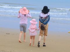 -三亚湾海居铂尔曼度假酒店