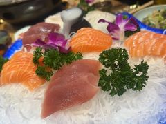 -青瓦餐厅·生鱼片·韩园烤肉(西塔店)