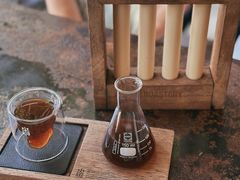 -Roast8ry Coffee Lab