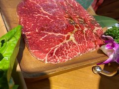 -青瓦炭韩潮烤肉(花园道店)