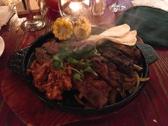 双层烤肉拼盘-Pistolera Mexican Cantina女枪手墨西哥餐厅(碧云路店)