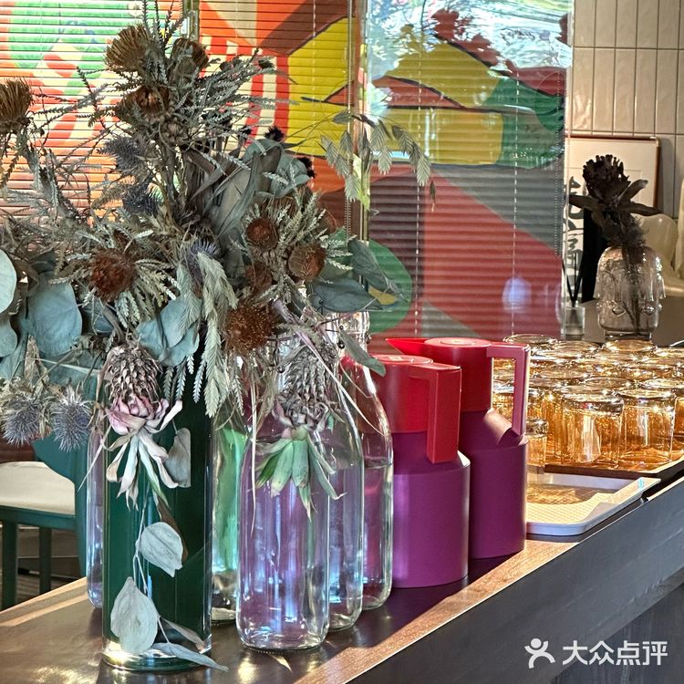 精酿配甜品，下午茶买醉石锤了…