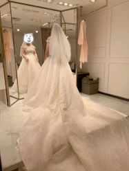 点击看大图 -GRACE KELLY婚纱与礼服(北京店)