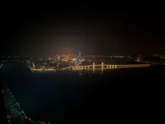 -珠海瑞吉酒店游泳池