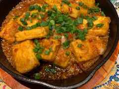 -云海肴·汽锅鸡·云南菜(天山百盛优客店)