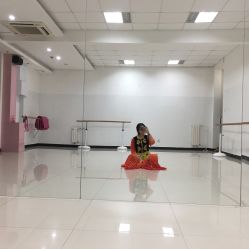 -艺佳舞蹈培训学校