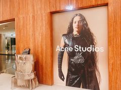 -Acne Studios(芮欧百货店)