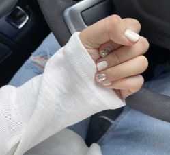 -CM.Nail美甲美睫