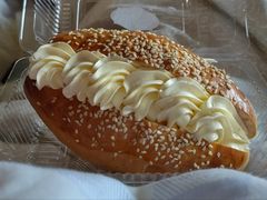 白脱奶油面包-白玉兰食品(中山公园龙之梦店)