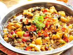 泡椒牛蛙-鑫小城故事·砂锅·排骨藕汤(兴业路店)