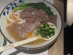 -鑫花溪牛肉米粉(凤凰街创始总店)
