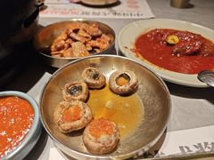 -草家酱蟹炭火烤肉店(珲春南路一店)