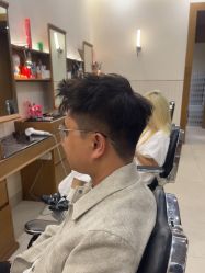 -MARTIN'S BARBER SHOP男士理发馆