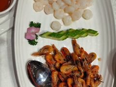 -品悦酒店(三林古镇店)