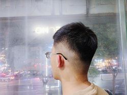 -Echo·回声专注男士发型设计