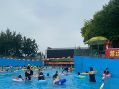 -欢乐水魔方水世界