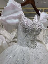 点击看大图 -伯瓷皇后婚纱艺术空间