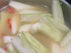 -得意咚瓜·顺德鱼生·冬瓜火锅(深圳首店)