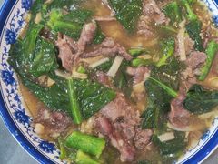 -官塘陈记鱼生·潮汕砂锅粥·牛肉火锅(潮枫路总店)