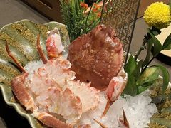 -蟹犇前•帝王蟹雪蟹(陆家嘴店)